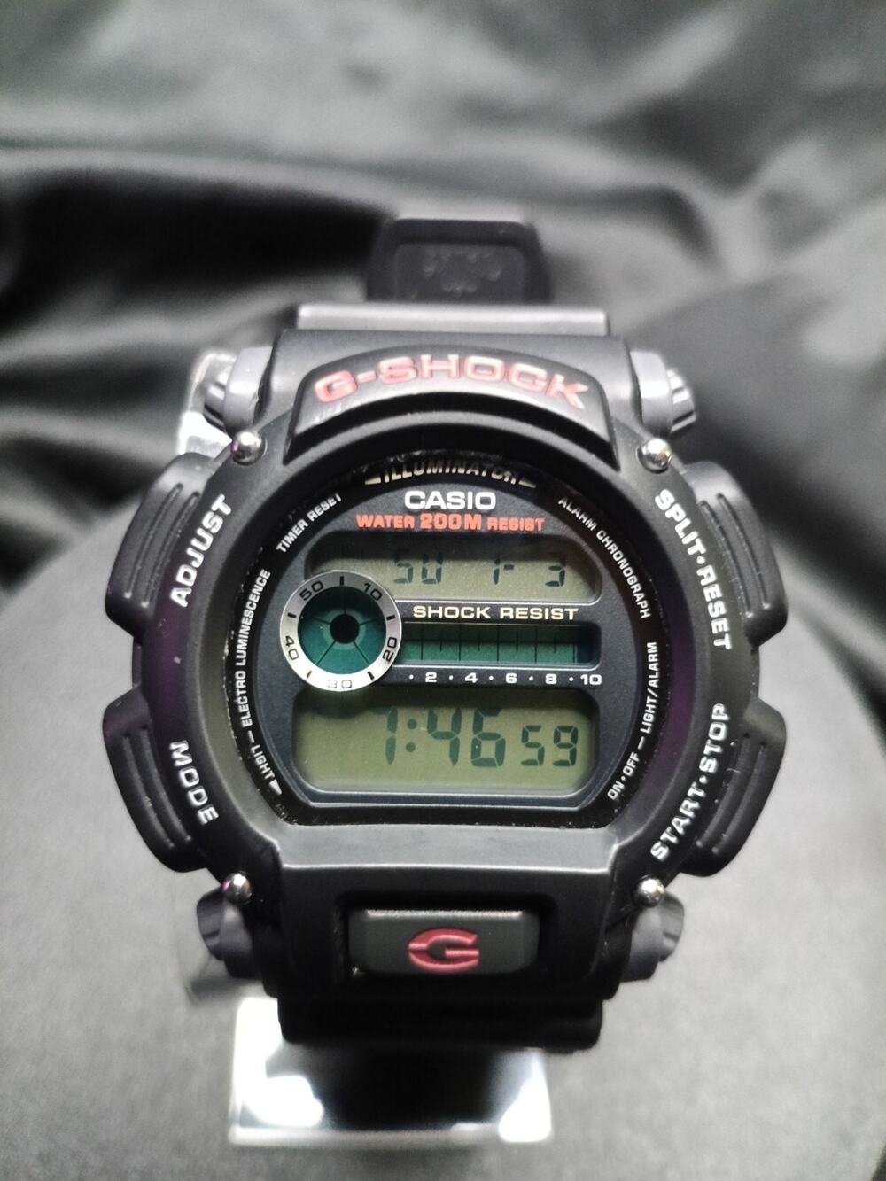 Casio G-Shock DW9052-1V 200M WR 24HR Stopwatch Black Resin Band Watch 9052 SERIE